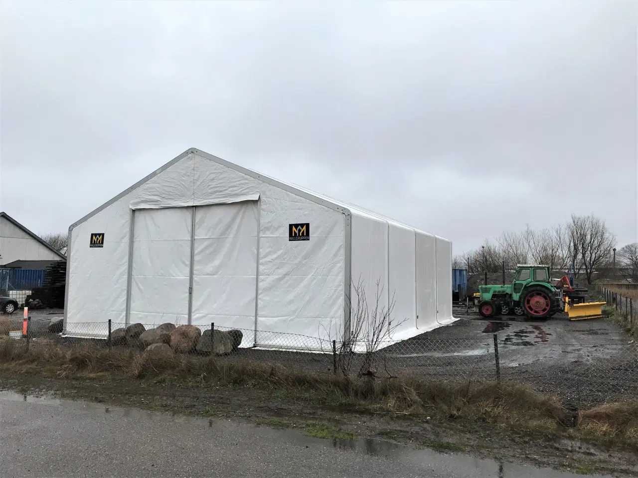 Billede 1 - Brugt telthal 10x12 meter - Midlertidig udsolgt