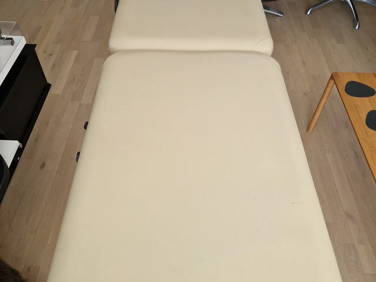 Billede 2 - Massagebriks, sammenklappelig og højderegulering