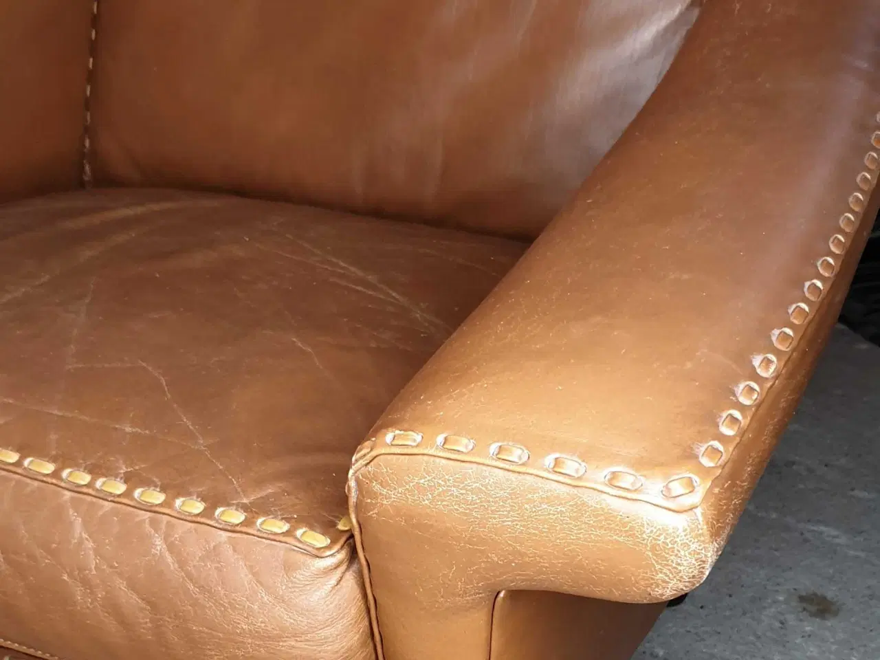 Billede 2 - Louge stol i cognacfarvet læder, Dansk design 