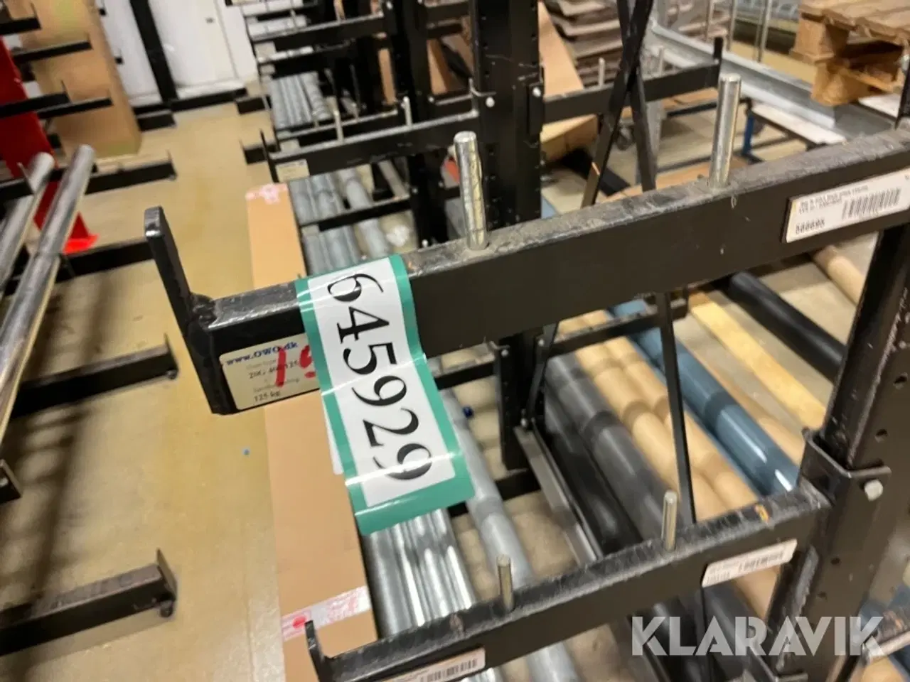 Billede 11 - Grenreol en række