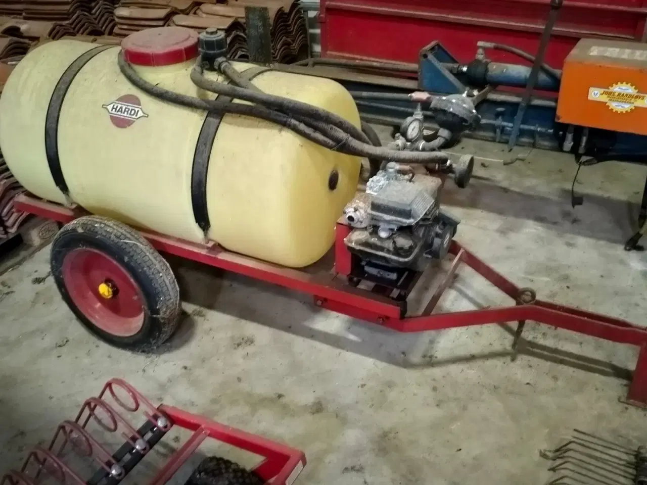 Billede 1 - Hardi 300 L med benzinmotor
