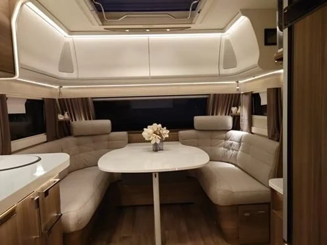 Billede 5 - Kabe Briljant XL KS - TILBUD - Spar 44.170 NU NU 349.995.-