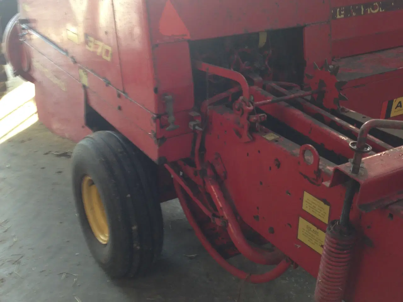 Billede 2 - Halmpresser New Holland 370