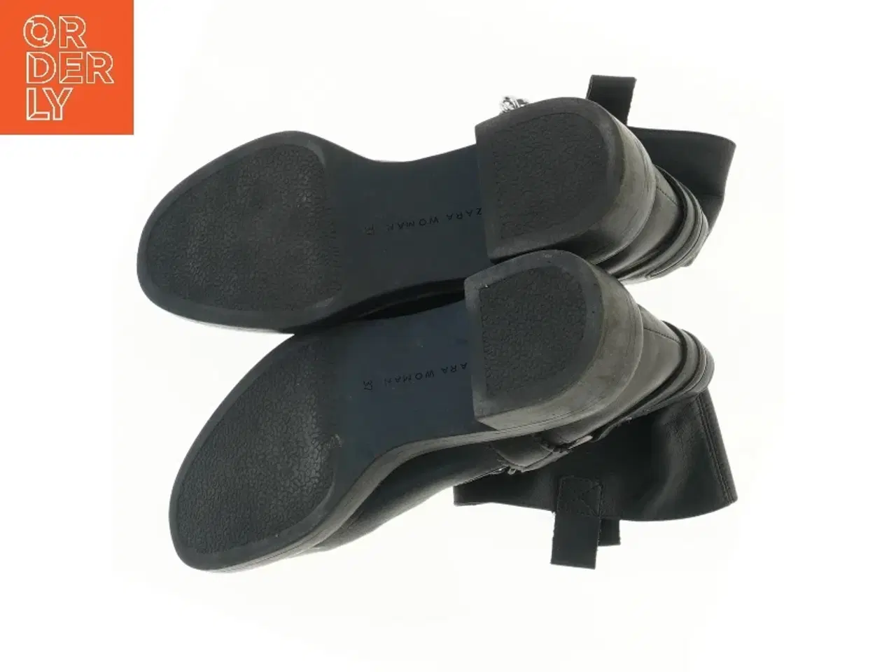 Billede 3 - Støvler med kæder fra Zara (str. 37 )