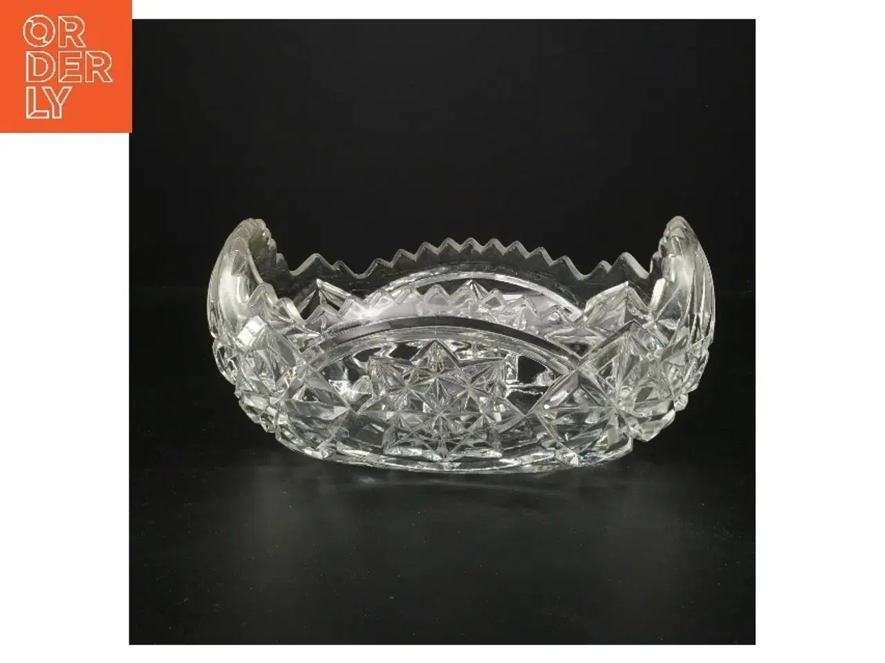 Billede 1 - Glasfad med mønster (str. Ø 15xØ 23x 10 cm)