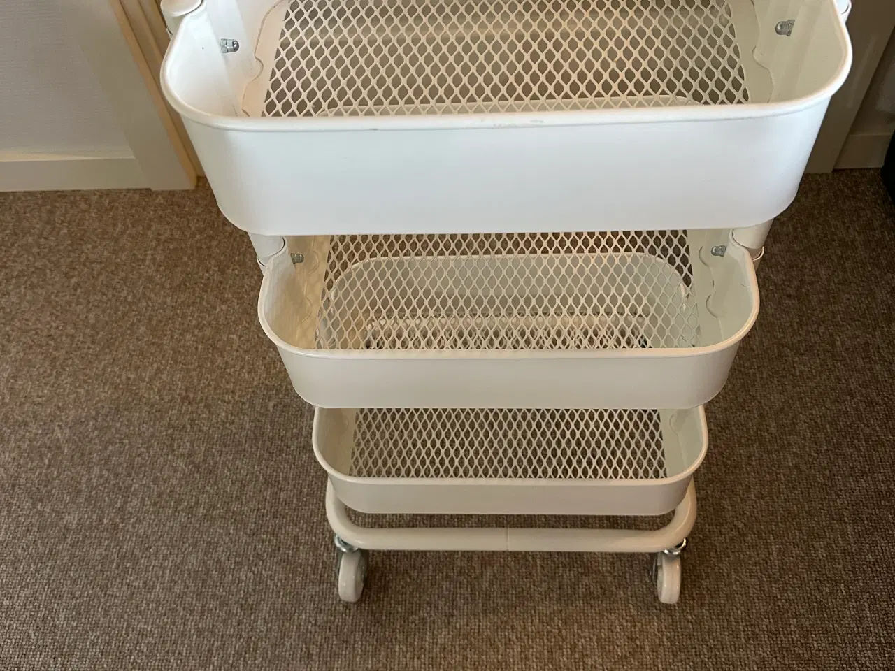 Billede 2 - Rullevogn fra ikea