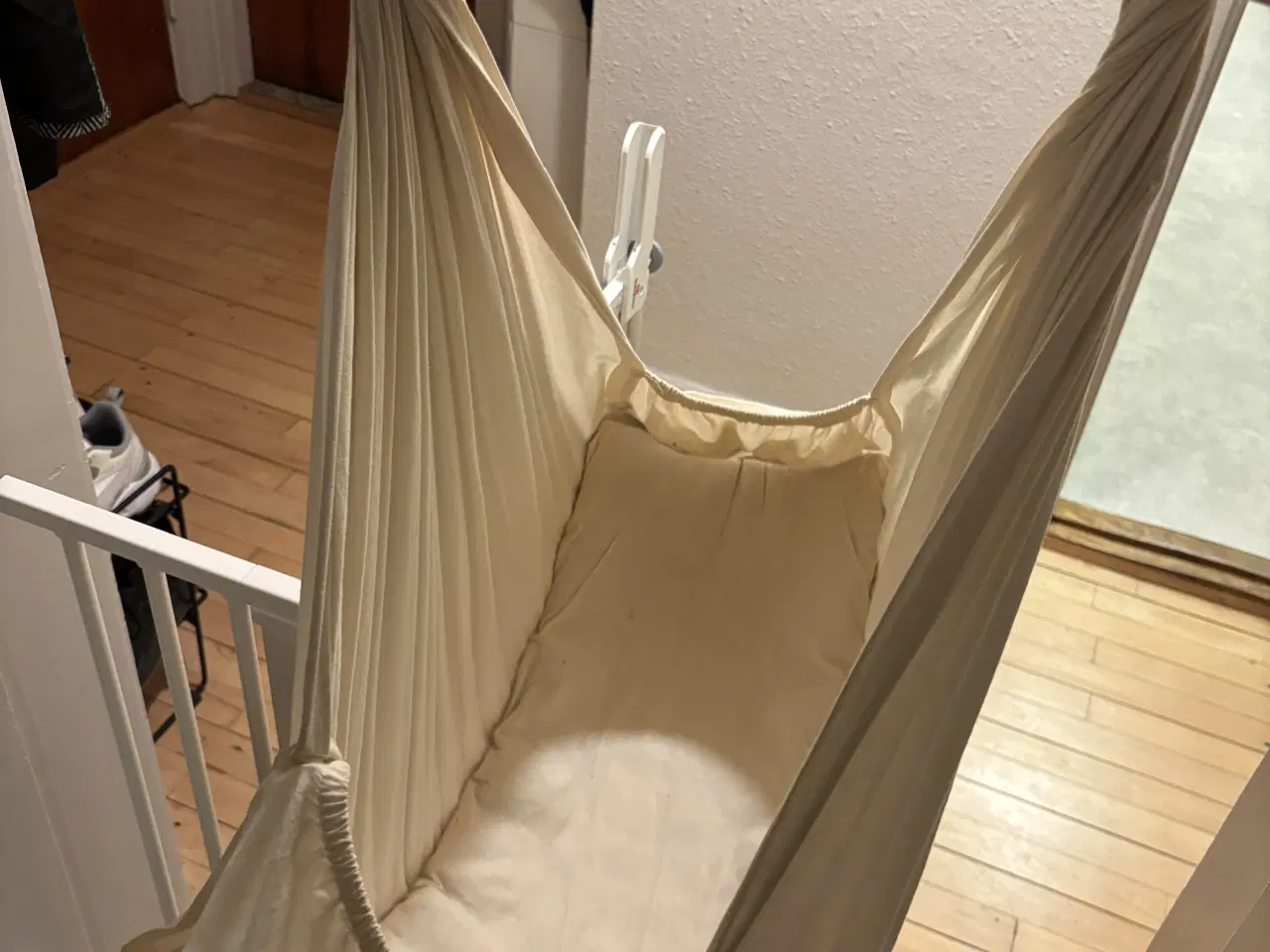 Billede 2 - Slyngevugge Membantu 