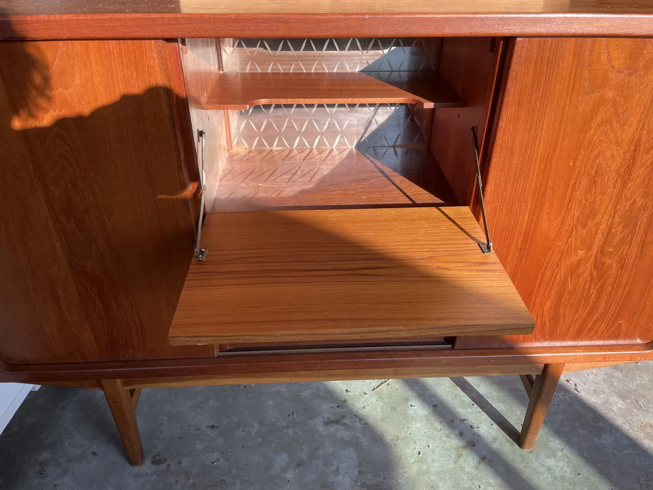 Billede 4 - Skænk i teak