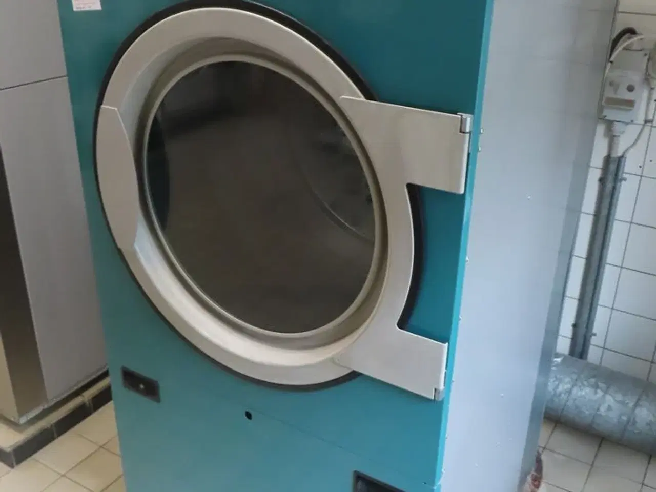 Billede 2 - Industritørretumbler ELECTROLUX T4250