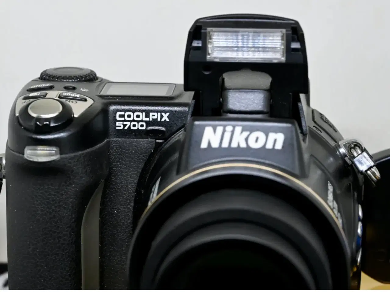 Billede 1 - Coolpix E5700, 5 megapixels