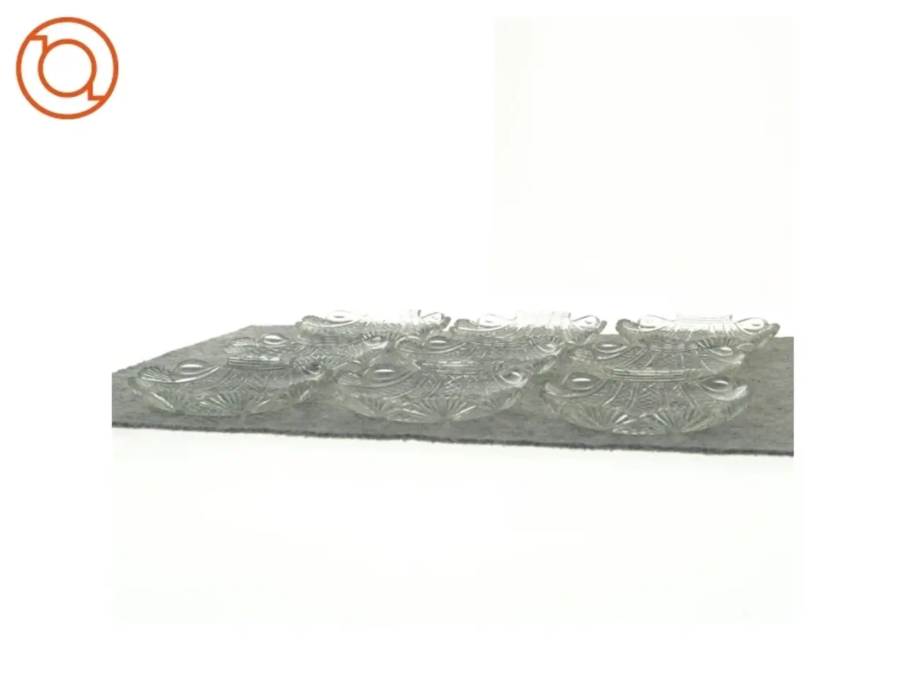 Billede 2 - Små tallerknerfra 70’erne (str. 14 x 2 cm)