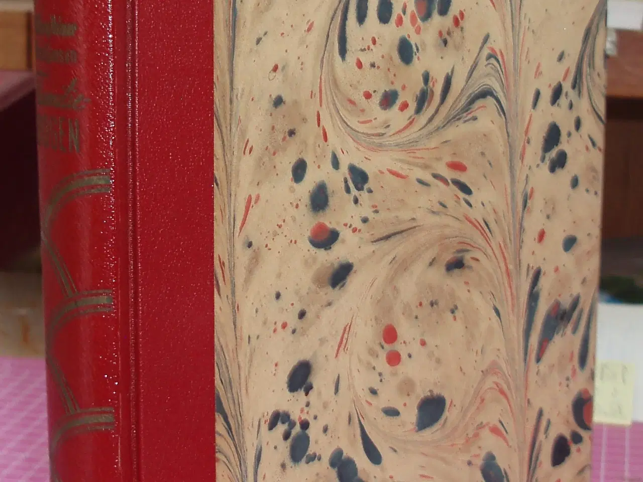 Billede 1 - Hjemmets gyldne bog Familiebogen