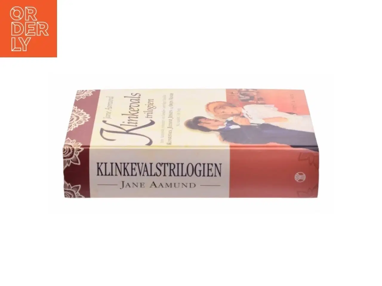 Billede 2 - Klinkevalstrilogien : Klinkevals, Juliane Jensen, Oven vande af Jane Aamund (Bog)