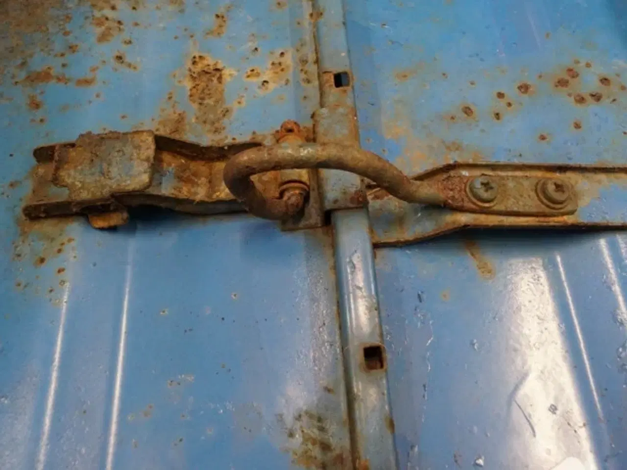 Billede 4 - Ford 4000 Motorhjelm