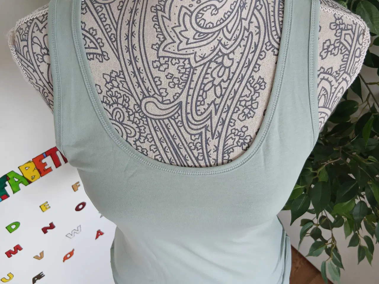 Billede 2 - Top. JDY. Medium/38