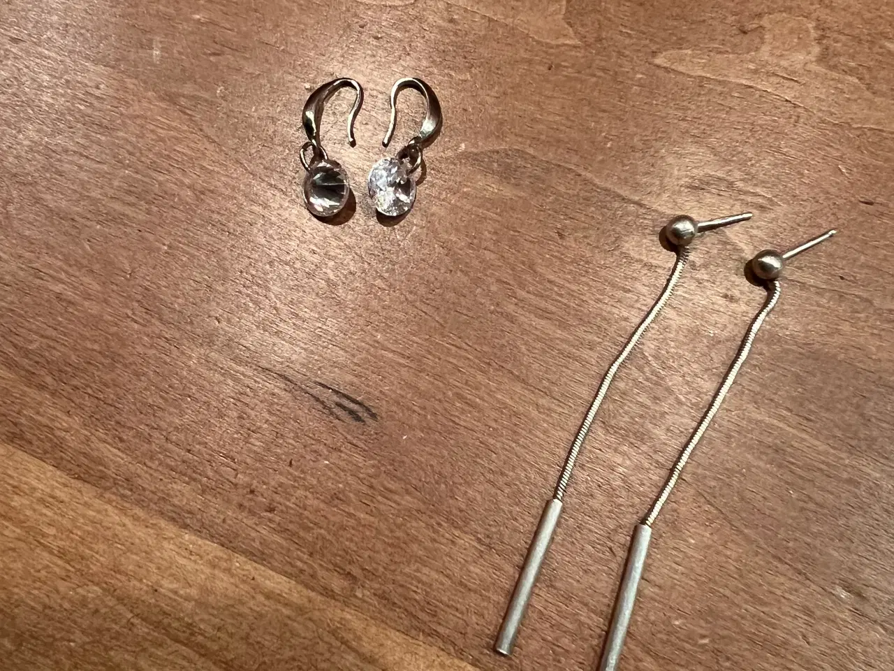 Billede 1 - Smukke sølv øreringe i pæn stand