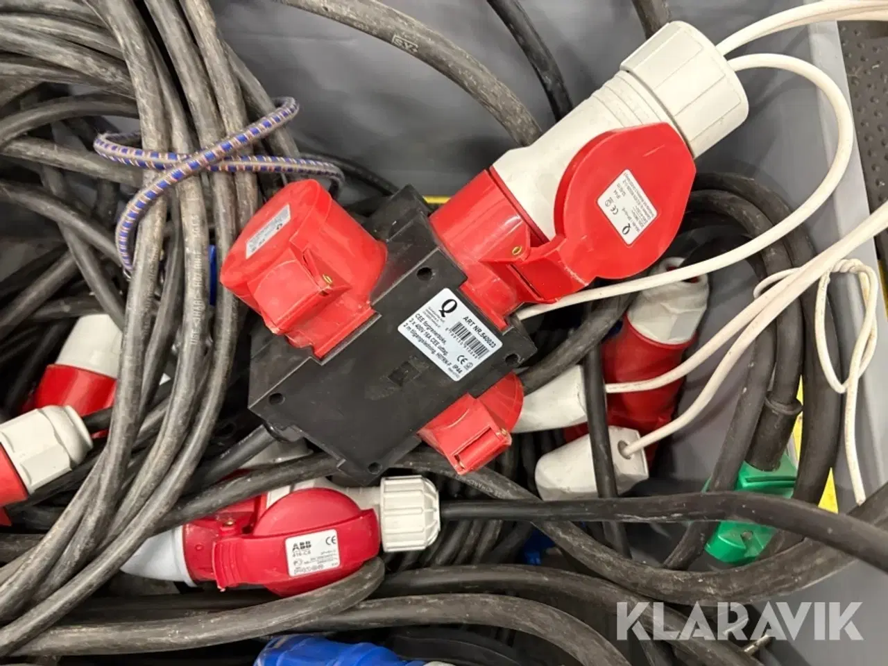 Billede 7 - Overkørsler, kabler og led lampe