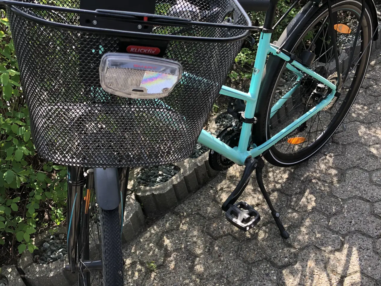 Billede 1 - Flot pigecykel sælges