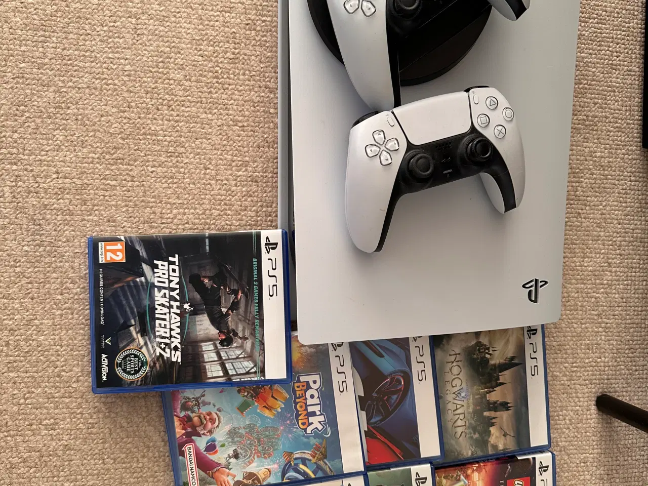 Billede 1 - PlayStation 5 + 2 controller+7 spil