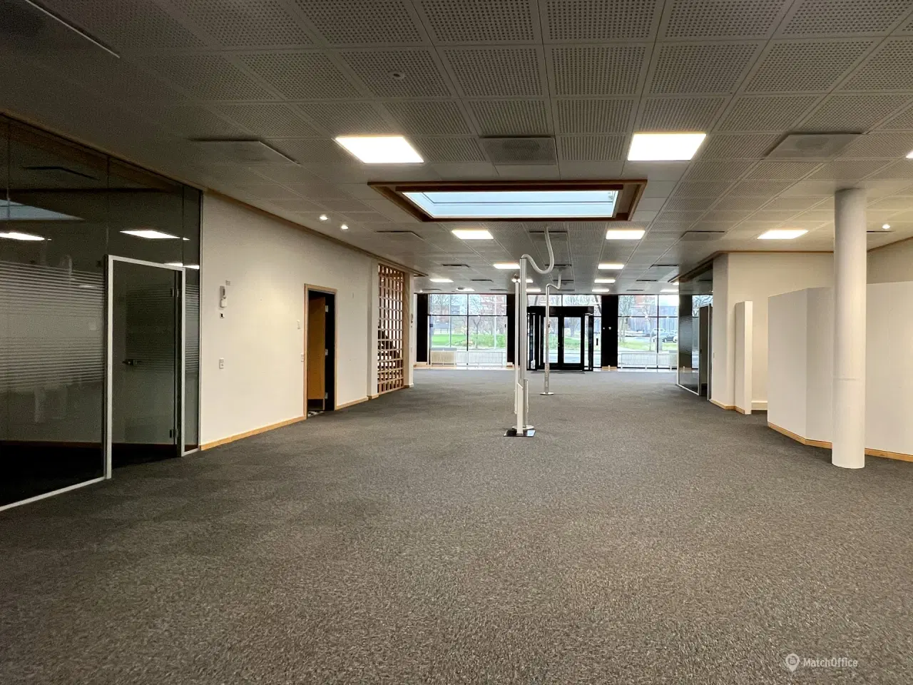 Billede 5 - Stort og velplaceret erhvervslejemål i Frederikshavn på 539 kvm!