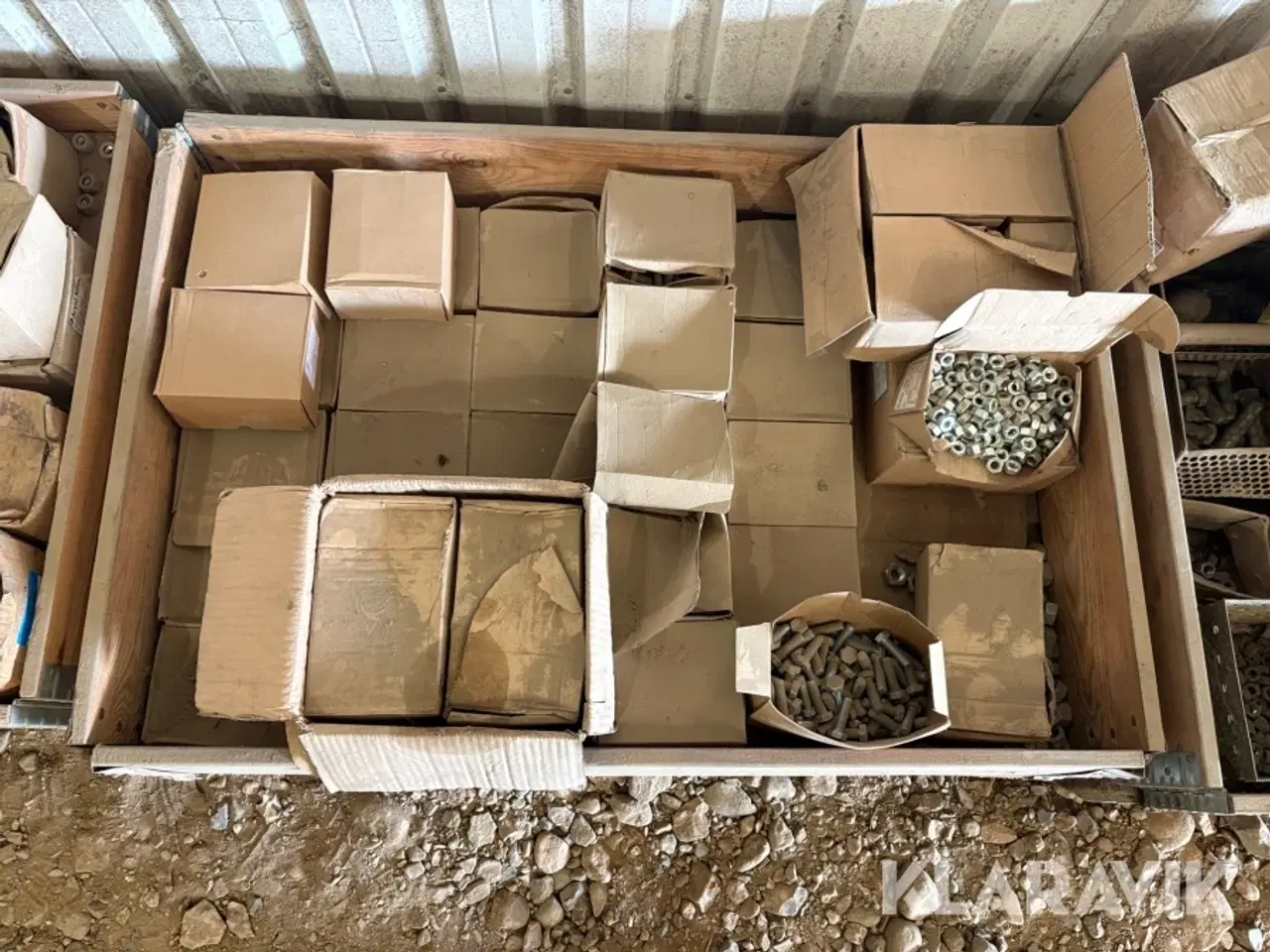 Billede 6 - Diverse bolte 11 paller