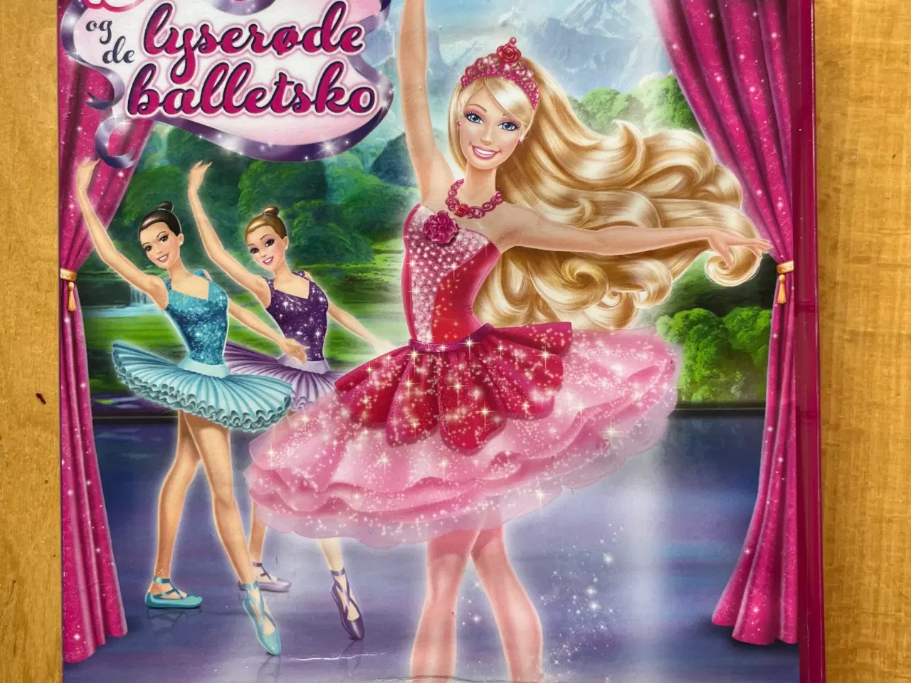 Billede 5 - Barbie klassiker DVD