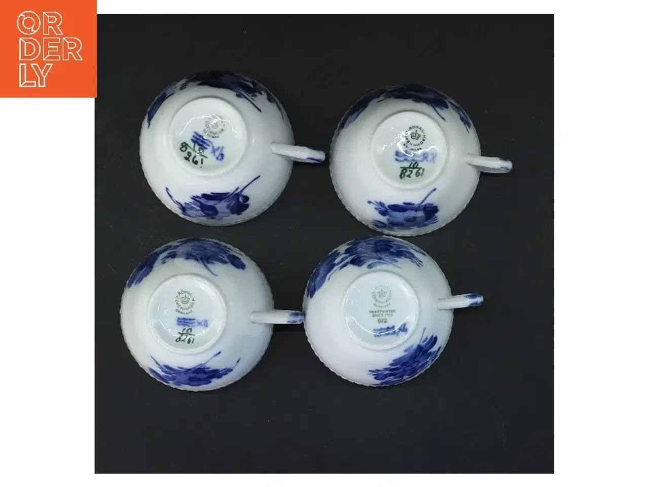 Billede 2 - 4 kopper med blå blomst motiv fra Royal Copenhagen (str. 4 stk Ø 8,5 cm)