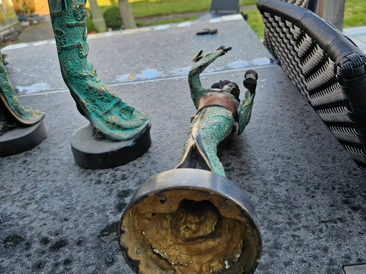 Billede 4 - 5 figurer 2 er ens