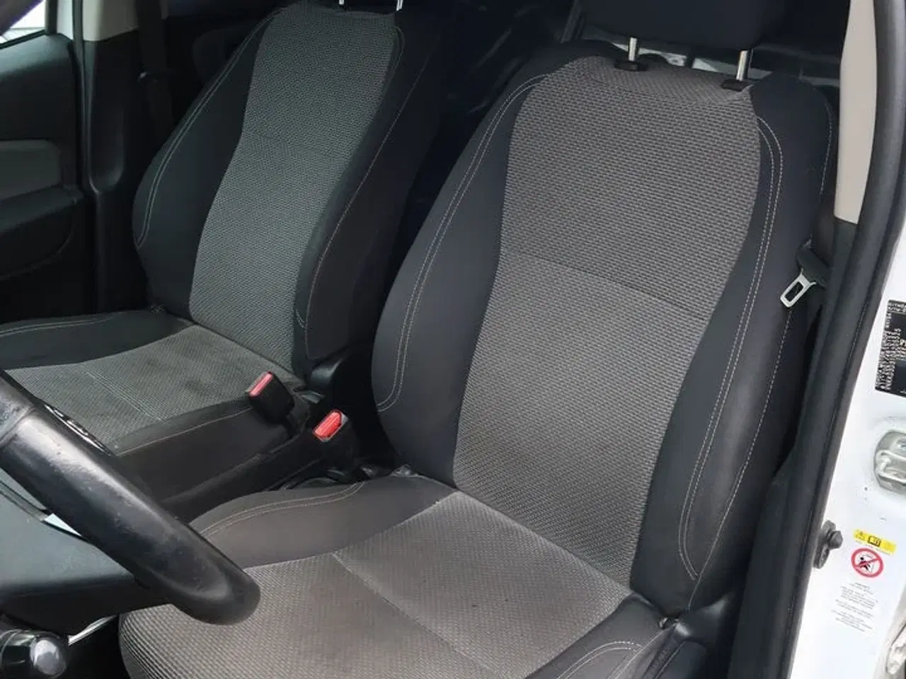 Billede 14 - Varebil TOYOTA Yaris 1.5 Hybrid E-CVT
