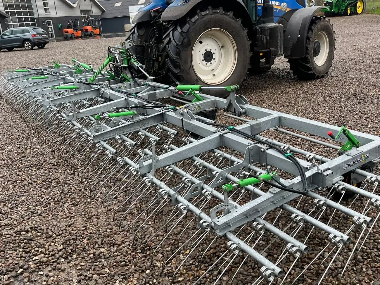 Billede 16 - Joskin SCARIFLEX 1200 R6S6 12m bredstrigle med 6rækker tænder. Noget at det ypperste man kan få.