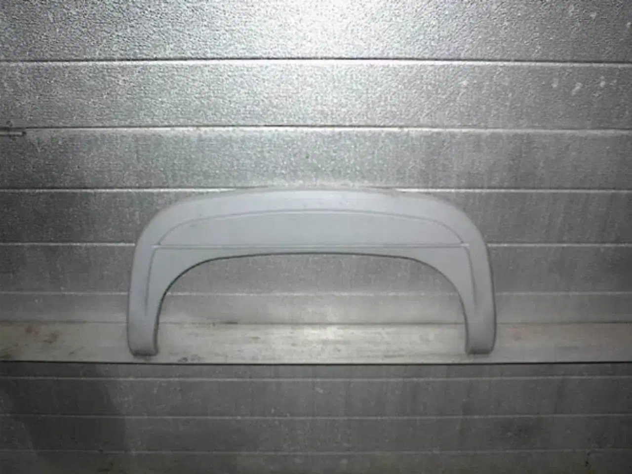 Billede 1 - Skærmkant til Campingvogn