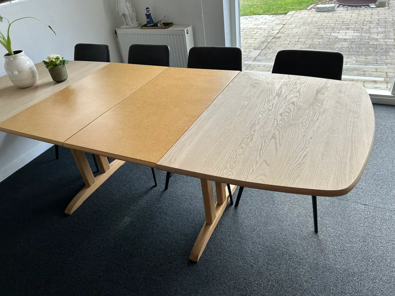 Billede 3 - Spisebord massiv eg