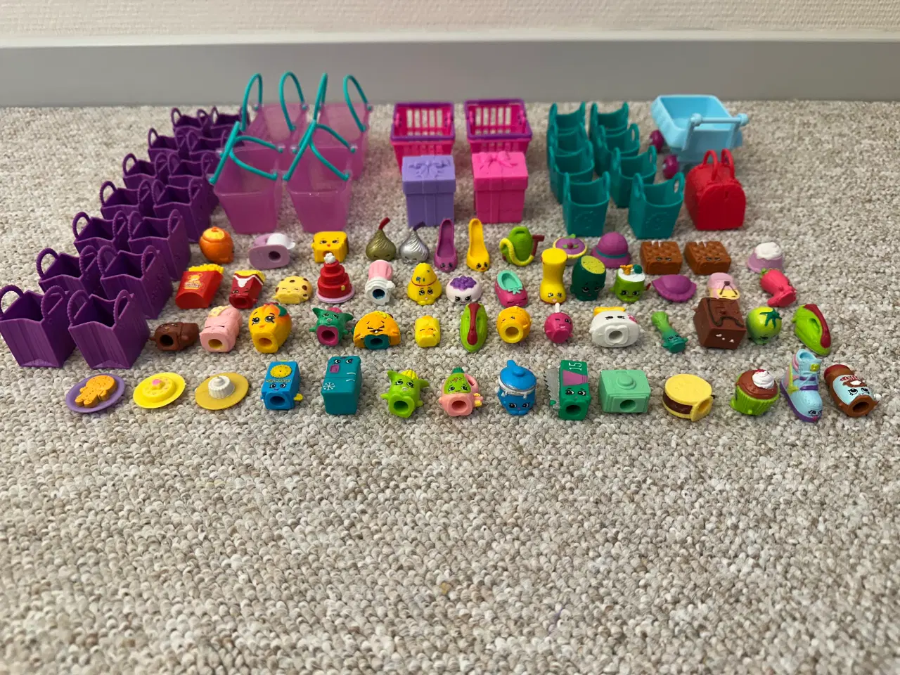 Billede 2 - Shopkins Legetøj Diverse Figurer og Tilbehør