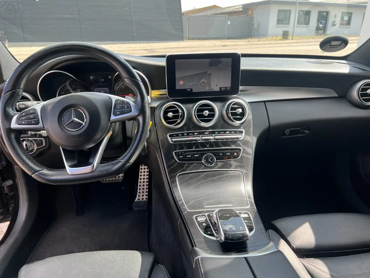 Billede 4 - Mercedes C220 d 2,2 AMG Line stc. aut.