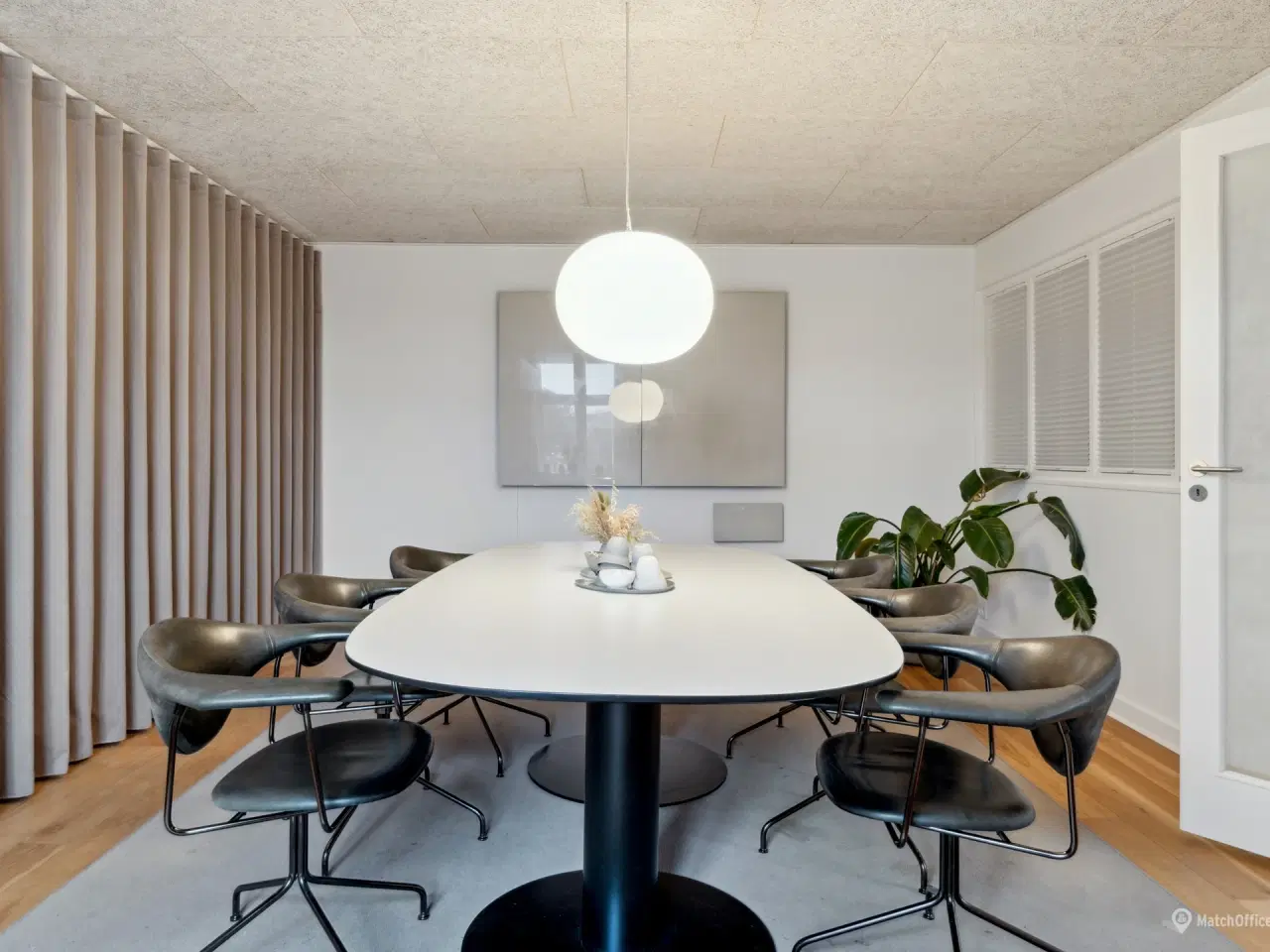 Billede 4 - Kontorlejemål centralt i Farum - stor rabat på lejen i det første år og ingen binding