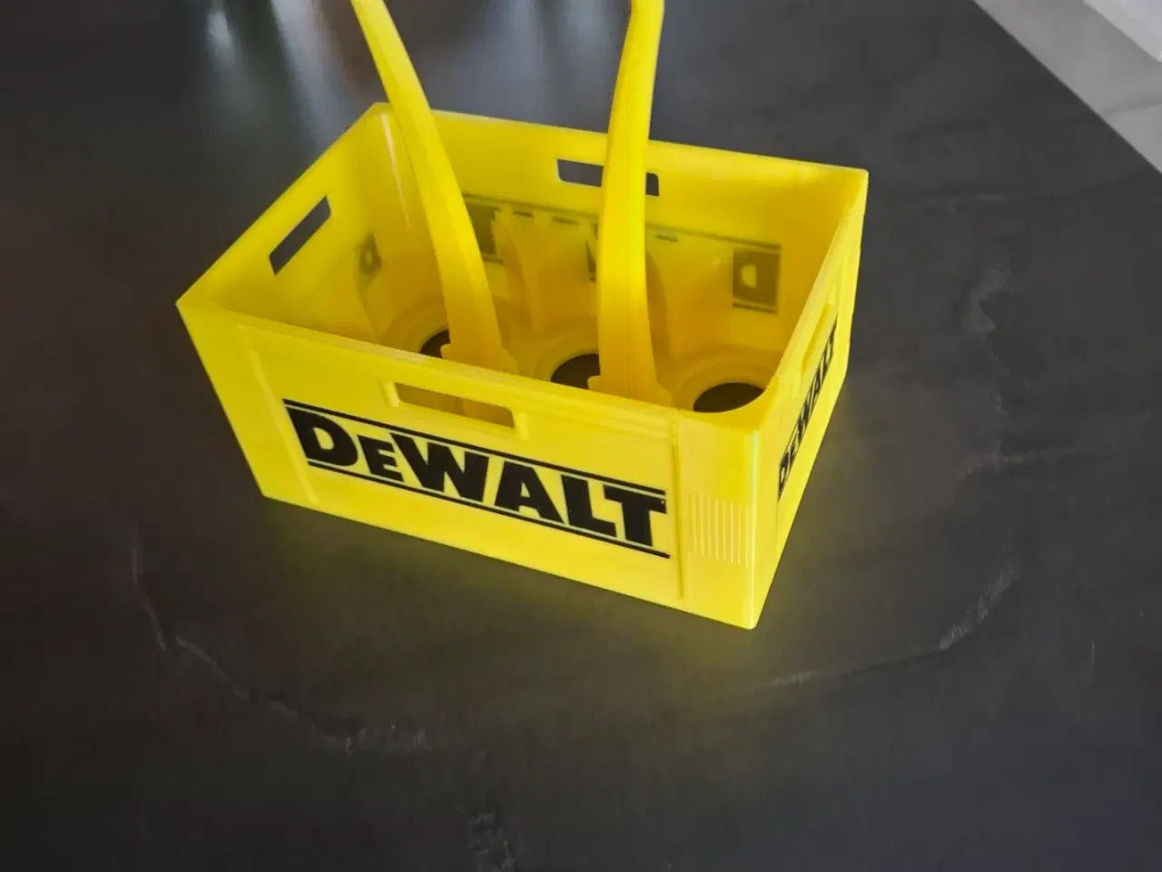 Billede 11 - Sodavandskasser 6 stk dåser