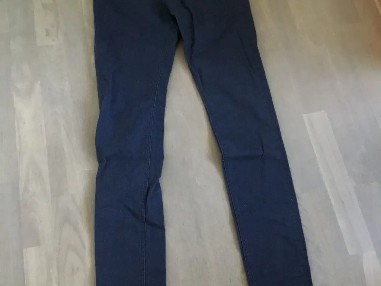 Billede 1 - Skjorte og bukser