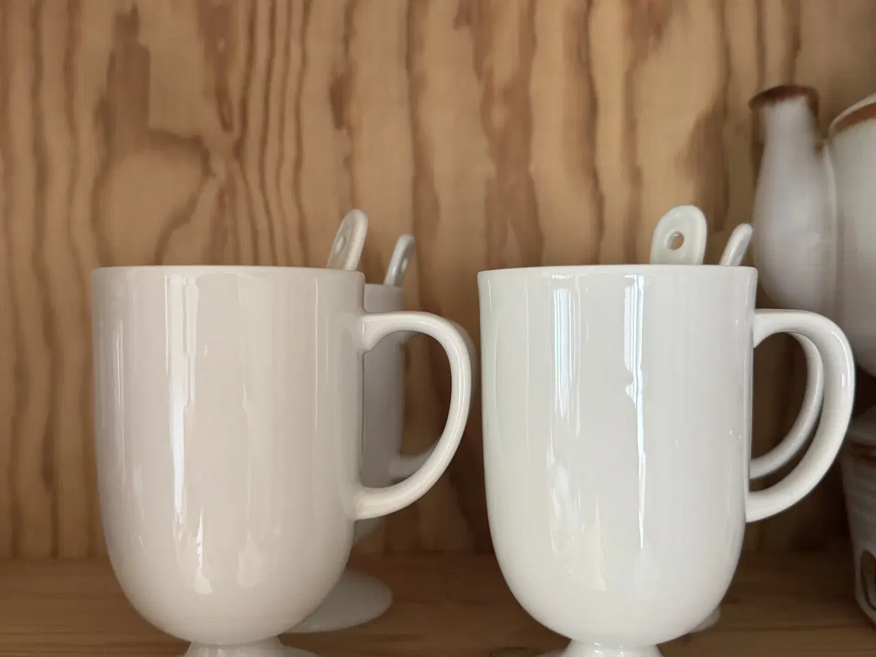 Billede 1 - 4 flotte og helt intakte irish coffee krus incl te