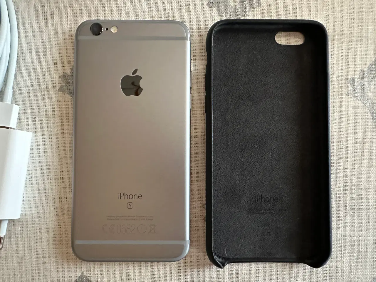 Billede 2 - Apple iPhone 6s mobiltelefon 64 GB grå