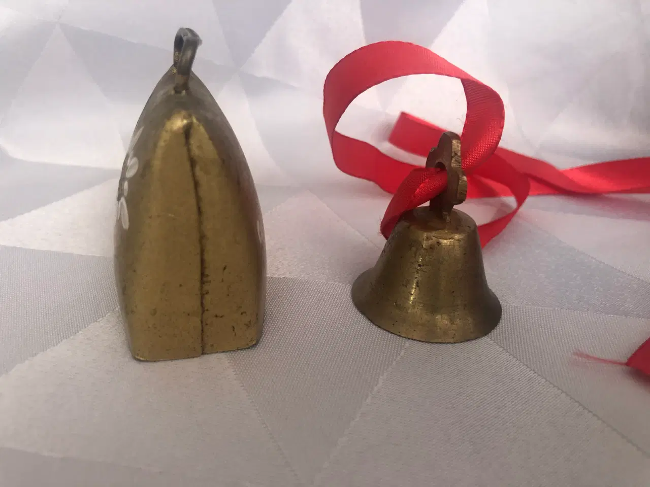 Billede 9 - 2 metal juleklokker 