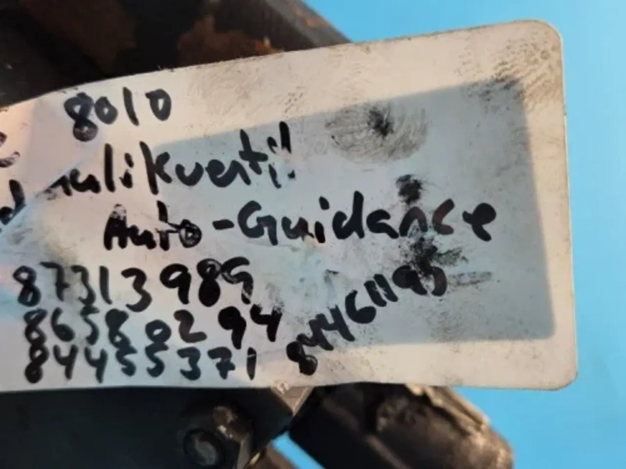 Billede 2 - Case 8010 Hydraulikventil 87313989