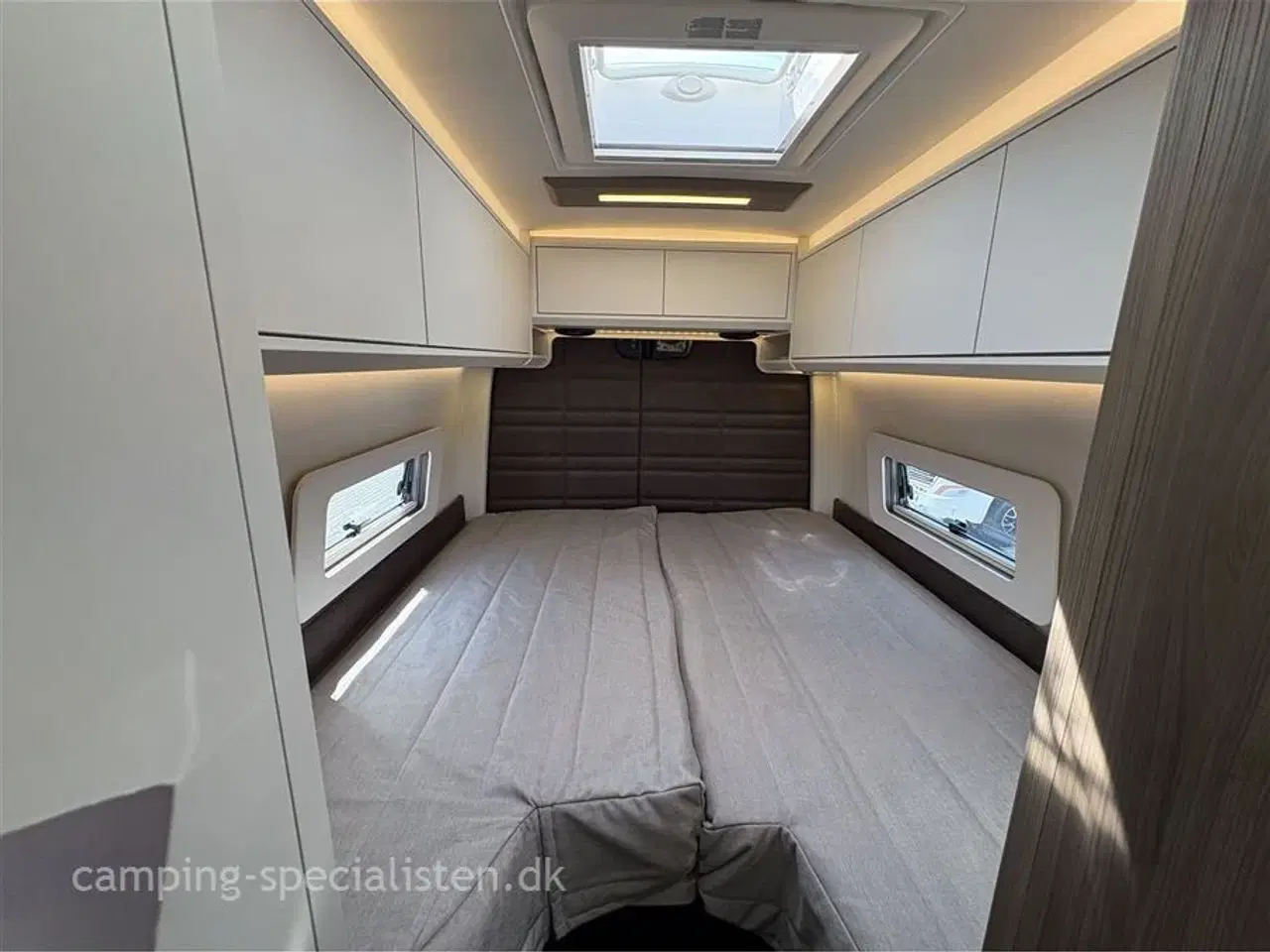 Billede 13 - 2025 - Kabe Van 690 LB Mercedes   Kabe Van 690 LB 2025 Mercedes - Se den nu hos Camping-Specialisten.dk