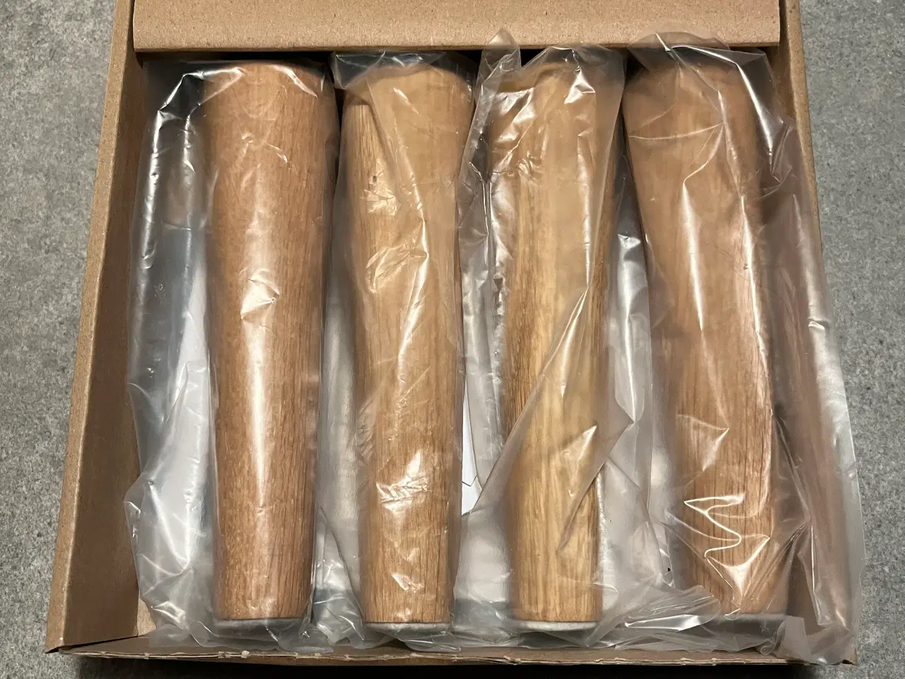 Billede 2 - Egetræsben til seng