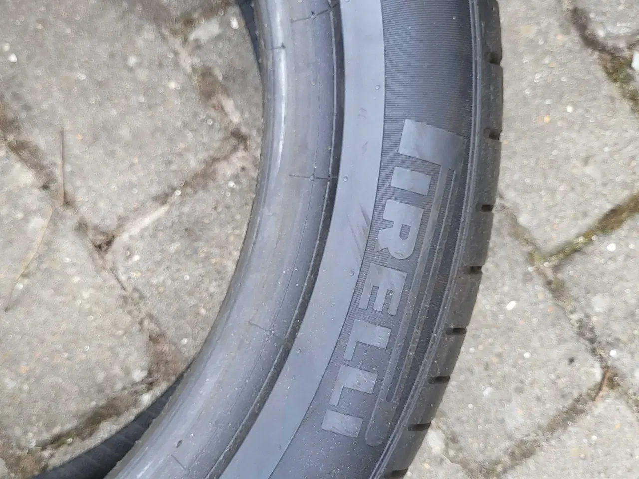 Billede 1 - Pirelli. Sommerdæk