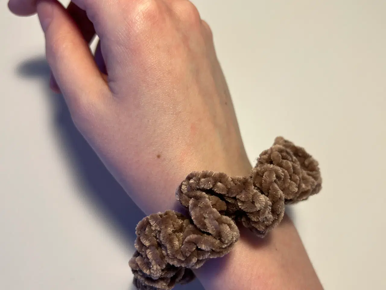 Billede 5 - Bløde scrunchies