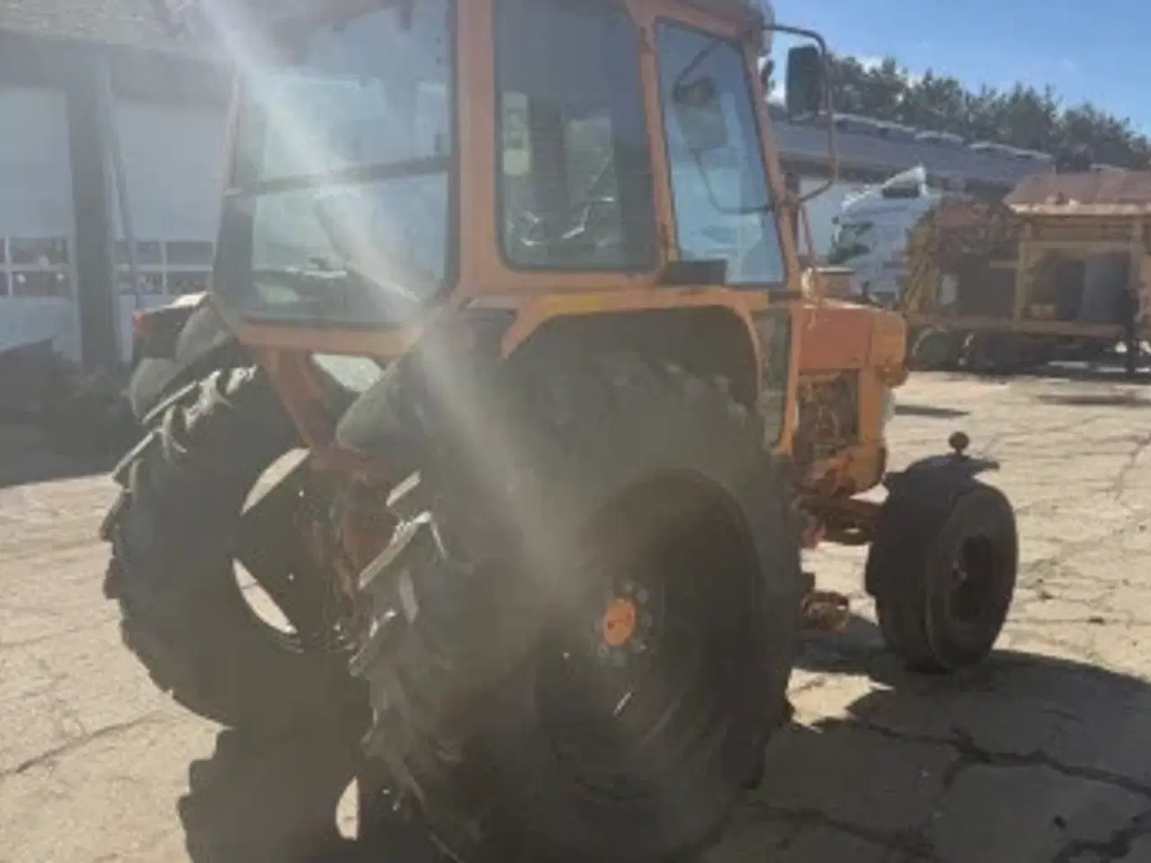 Billede 3 - Velkørende traktor