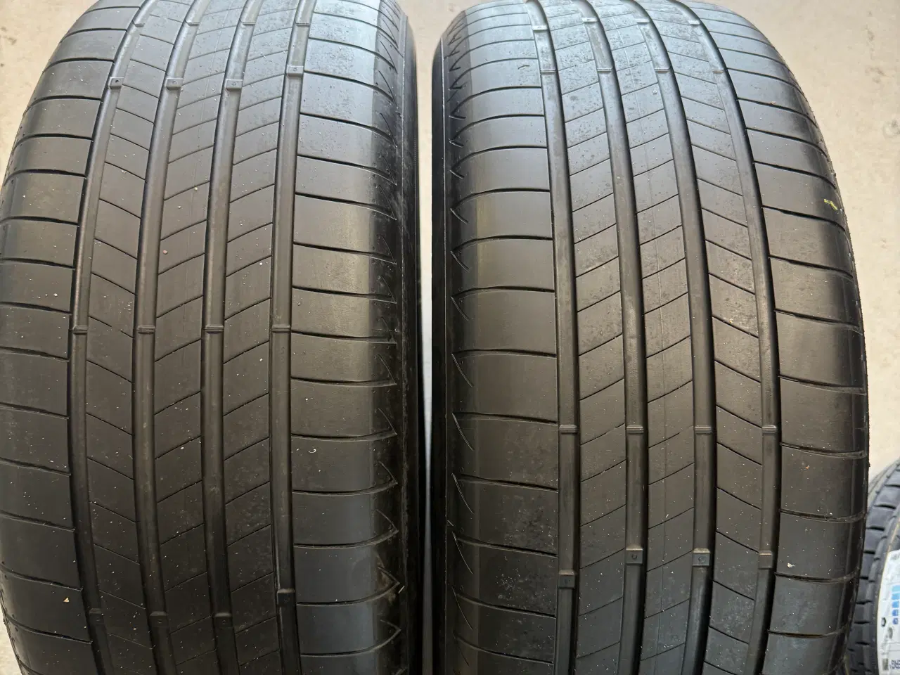 Billede 1 - 2 stks brugte Bridgestone 255/50 19