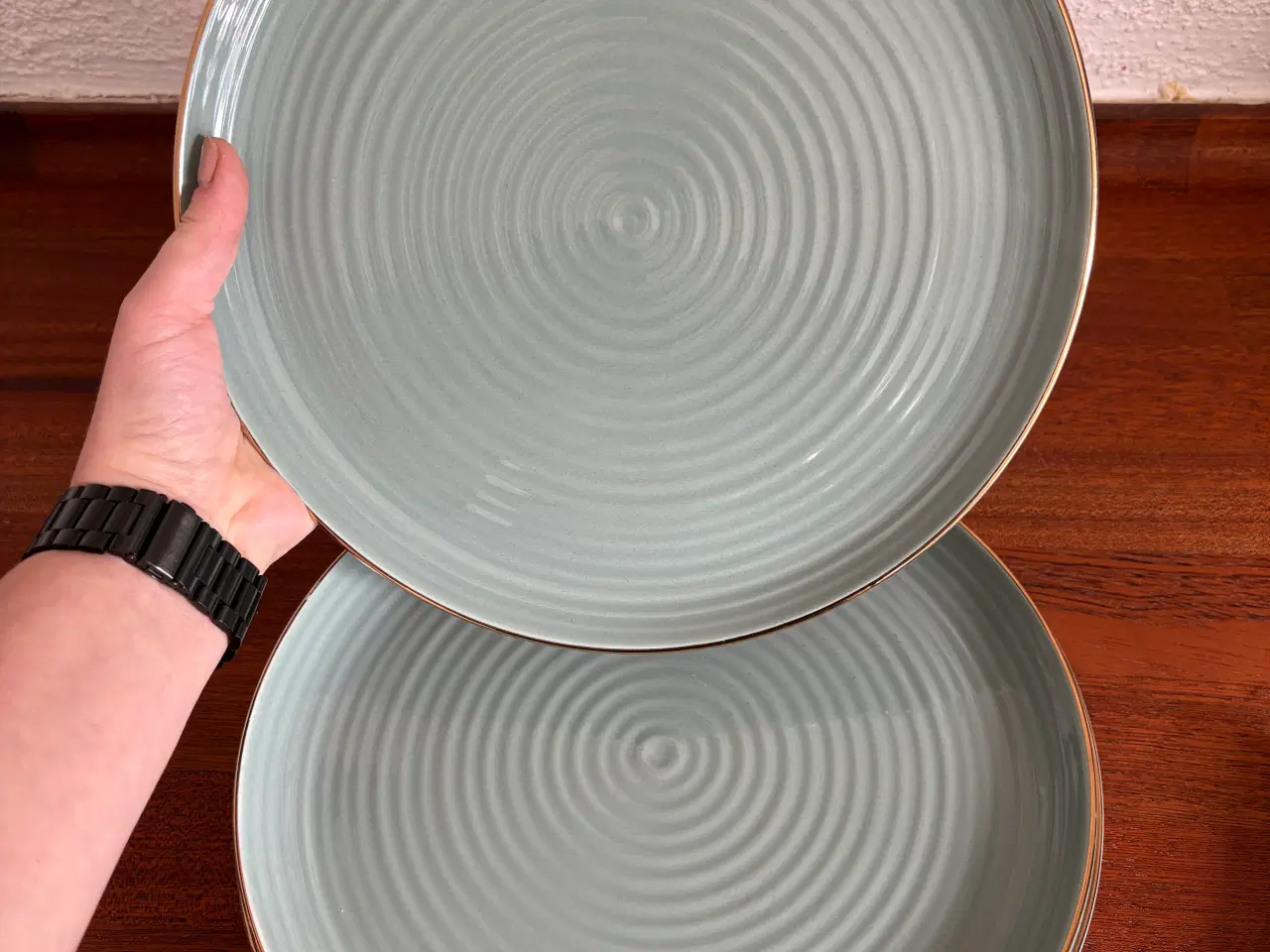 Billede 1 - Grønne tallerkner med guldkant