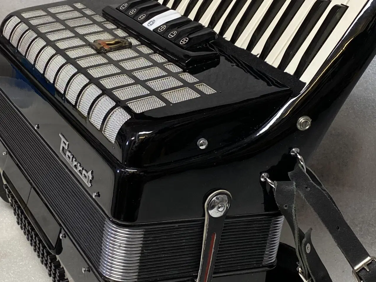 Billede 3 - Perrot tangent-harmonika sælges – u/kuffret