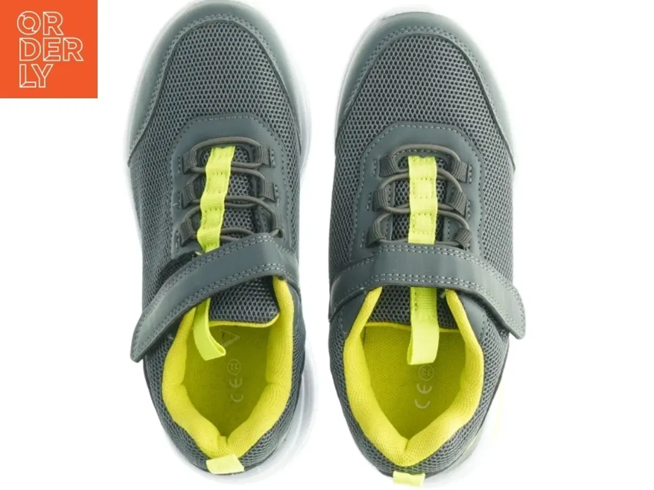 Billede 3 - Nye Sneakers til børn fra VRS (str. 32)